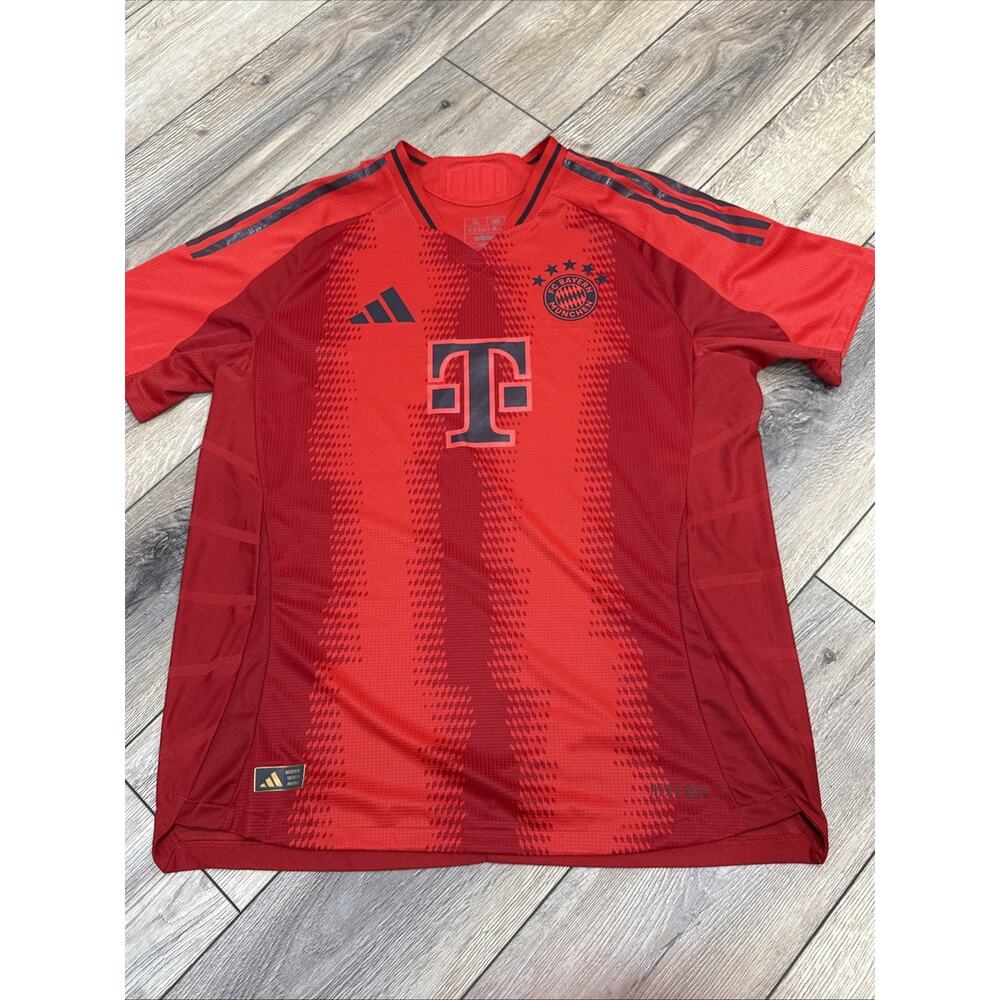 Adidas Bayern Munich 24/25 Home Authentic Soccer Jersey Mens Size XL JE9269 $150